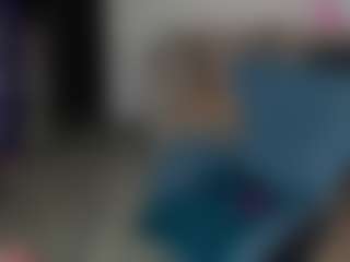 Live cam show with VictoriaHenao - Athletic Middle Aged on Uber Horny