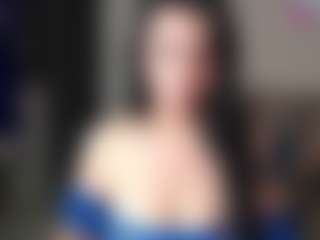 VictoriaHenao's Live Sex Cam Show