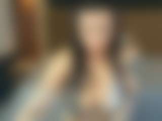 VictoriaHenao's Live Sex Cam Show