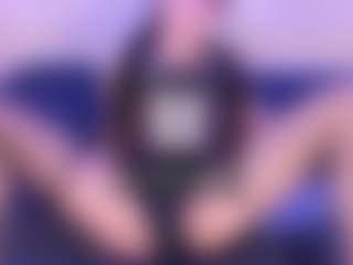 Live cam show with Violetbellarose - Brown Hair on Camsoda