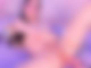 Live-Cam-Show mit Violetbellarose - Big Balls auf Camsoda