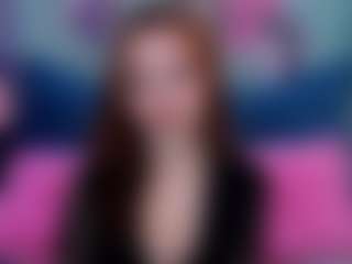Live cam show with VivienneRoo - Spun on Fit Hotties