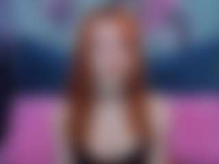 Live cam show with VivienneRoo - Body Massage on Camiplay Live