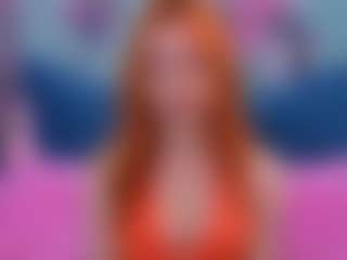 Live cam show with VivienneRoo - Student on Camsoda