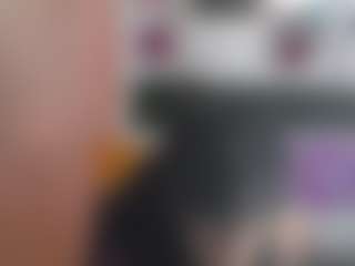 Live cam show with Thianaahorny - Ebony on SpunkLive | colombia