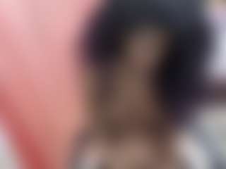 Live cam show with Thianaahorny - Ebony on StripNow | colombia
