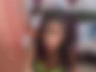 Live cam show with Thianaahorny - Ebony on StripNow | colombia