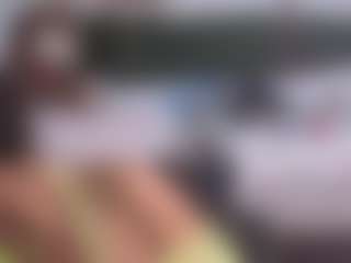 Live cam show with Thianaahorny - Flashing on https://playwithruby.com