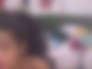 Show in cam erotica live di Thianaahorny