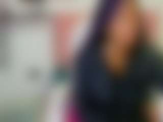 Live cam show with Thianaahorny - Petite on Chatstar