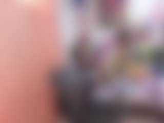 Live cam show with Thianaahorny - Ebony Squirt on sexylive.show