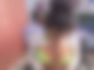 Thianaahorny's Live Sex Cam Show