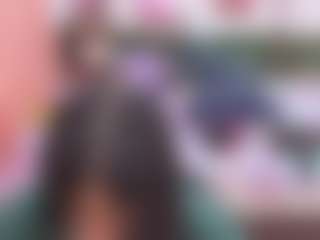 Live cam show with Thianaahorny - Smoking on Camsoda