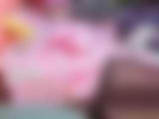 Live cam show with Thianaahorny - Ebony Small Tits on Camsoda
