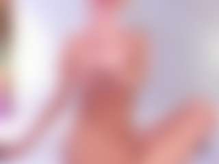 Live cam show with Vanessa - Dildo Or Vibrator on studioflirtlive.com