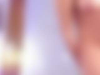 Live cam show with Vanessa - Deepthroat on Milf Play
