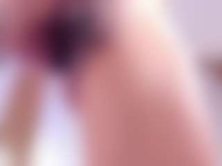 Live cam show with Vanessa - Deepthroat on pussylord.com