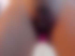 Live cam show with Vanessa - Dildo on Camsoda