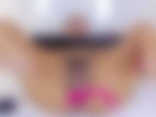 Vanessa's Live Sex Cam Show