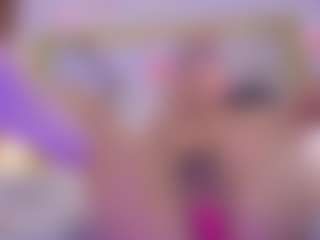 Live cam show with Vanessa - Public on Camsoda