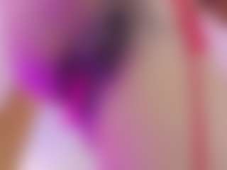Live cam show with Vanessa - Squirt on AdultVida.com