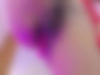 Live cam show with Vanessa - Small Tits on Camsoda