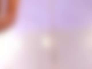 Live cam show with Vanessa - Facial on StripNow