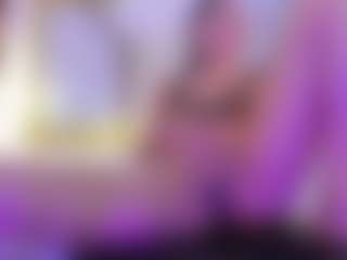 Live cam show with Vanessa - Drinking on Dolls Live