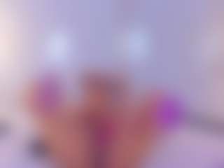 Live cam show with Vanessa - Normal on Nude Chat * 1 On 1 Webcam Sex * Live Cam Show