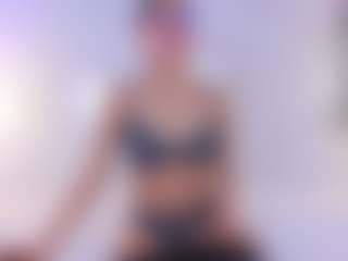 Live cam show with Vanessa - Gorgeous on CamwithHer