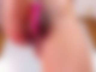 Live cam show with Vanessa - Control on SinfulBabes