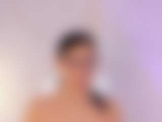 Live cam show with Vanessa - Fingering on sexylive.show