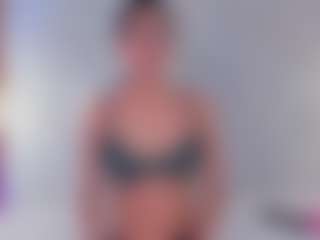 Live cam show with Vanessa - Pov on TeamSkeetLive