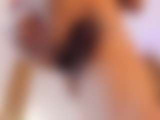 Live cam show with Vanessa - Skinny on Hubzter Live