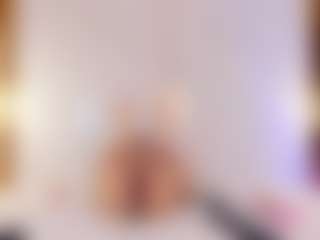 Live cam show with Vanessa - Fingering on mypornchat.com