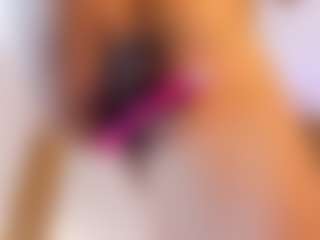 Live cam show with Vanessa - Young Adult on pussylord.com