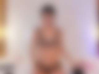 Live cam show with Vanessa - Drinking on Lustler