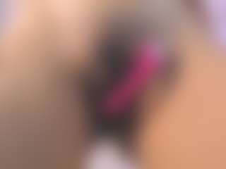 Live cam show with Vanessa - Full Nudity on sexytreat.net