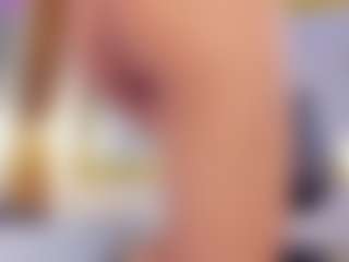 Live cam show with Vanessa - Blowjob on fapnchat