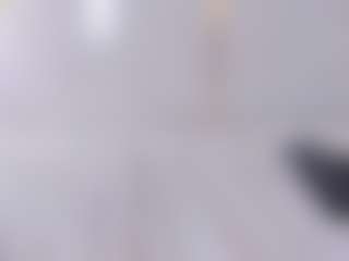 Live cam show with Vanessa - Full Nudity on madthumbs