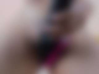 Live cam show with Vanessa - Ass Clapping on Camsoda