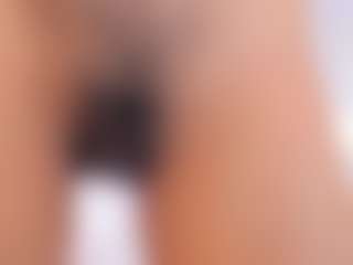 Live cam show with Vanessa - Young Adult on Camsoda