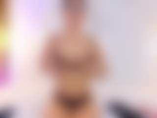 Live cam show with Vanessa - Smoking on Camsoda