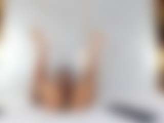 Live cam show with Vanessa - Control on SinfulBabes