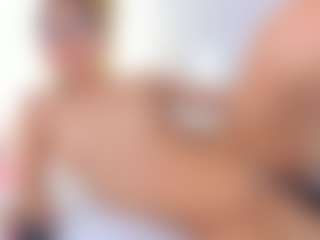 Live cam show with Vanessa - Teen (18+) on Camsoda