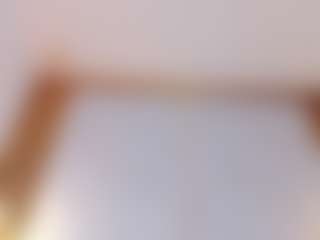 Live cam show with Vanessa - Flashing on Camiplay Live