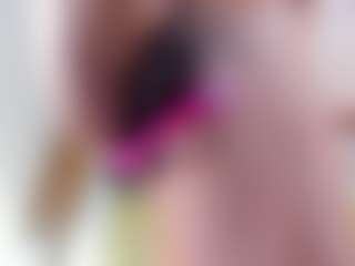 Live cam show with Vanessa - Public on Camsoda
