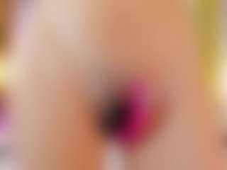 Live cam show with Vanessa - Anal Toys on iamadamtest123.com