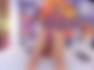 Live cam show with Vanessa - Dildo on CamwithHer