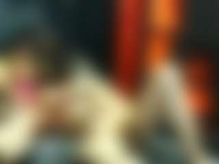 ashleyandtommy1's Live Sex Cam Show
